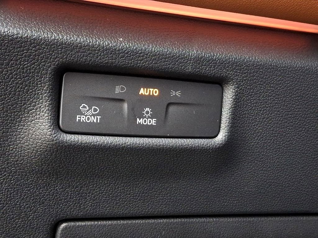 Used 2026 Volkswagen Tiguan SEL R-Line AWD/4WD image 27