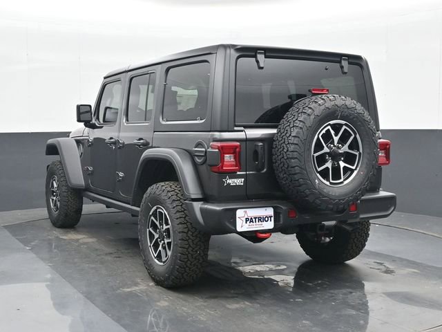 Used 2024 Jeep Wrangler Unlimited Rubicon w/ Technology Group AWD/4WD image 2