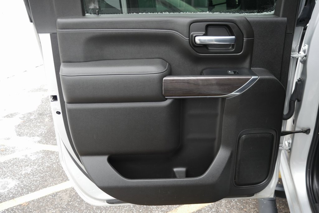 Used 2022 Chevrolet Silverado 3500 LTZ w/ LTZ Premium Package image 33