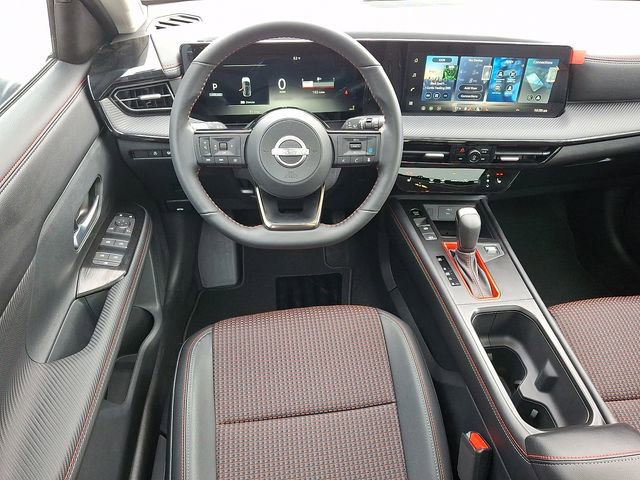 New 2026 Nissan Kicks SR w/ SR Premium Package FWD image 10