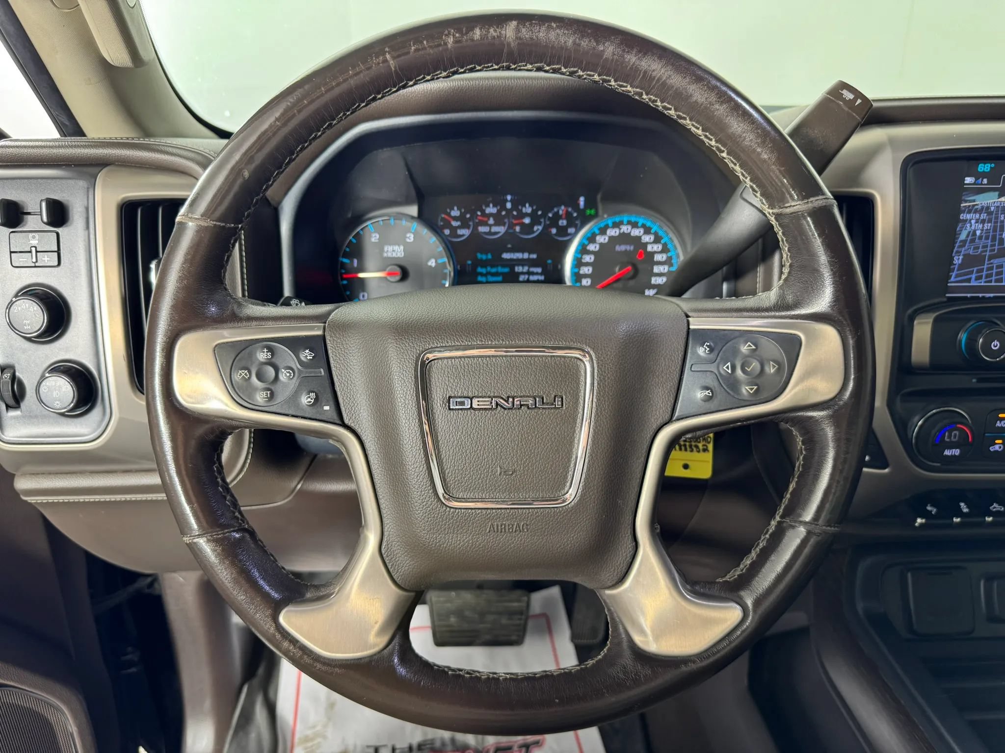 Used 2019 GMC Sierra 2500 Denali w/ Duramax Plus Package AWD/4WD image 13