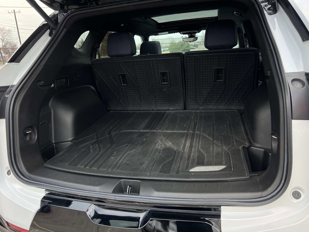 Used 2023 Chevrolet Blazer RS w/ Driver Confidence II Package image 14