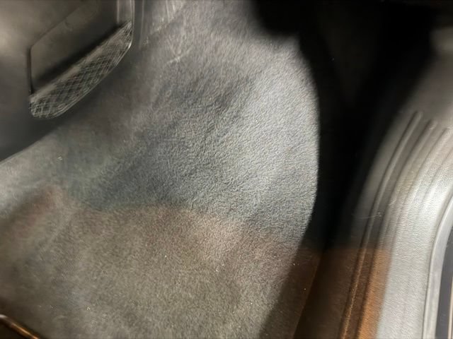 Used 2019 Jeep Renegade Latitude FWD image 28