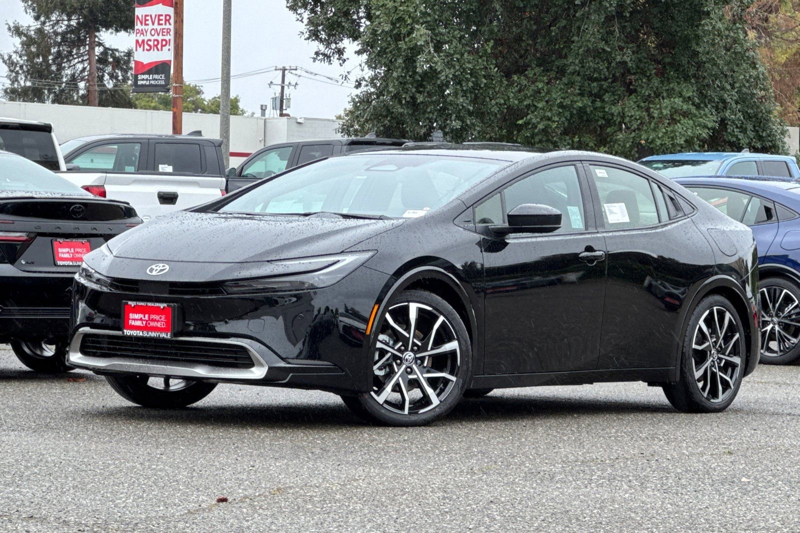 New 2026 Toyota Prius Plug-In Hybrid FWD video 2