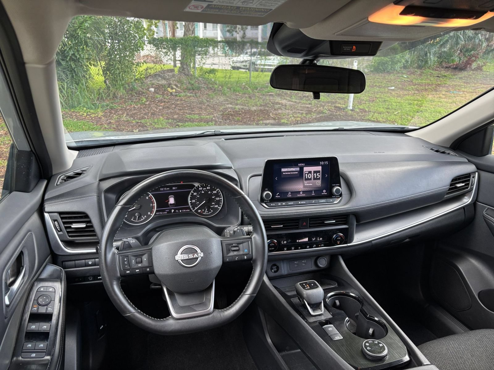 Used 2025 Nissan Rogue SV AWD/4WD image 33