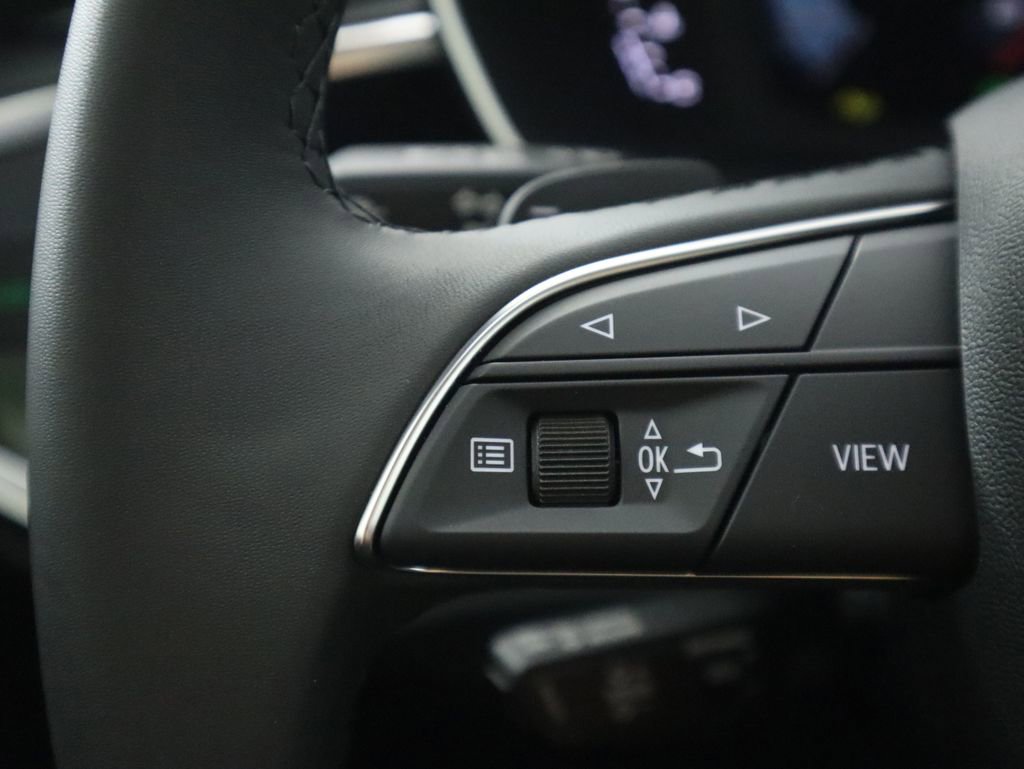 Used 2025 Audi Q3 2.0T Premium w/ Convenience Package image 13