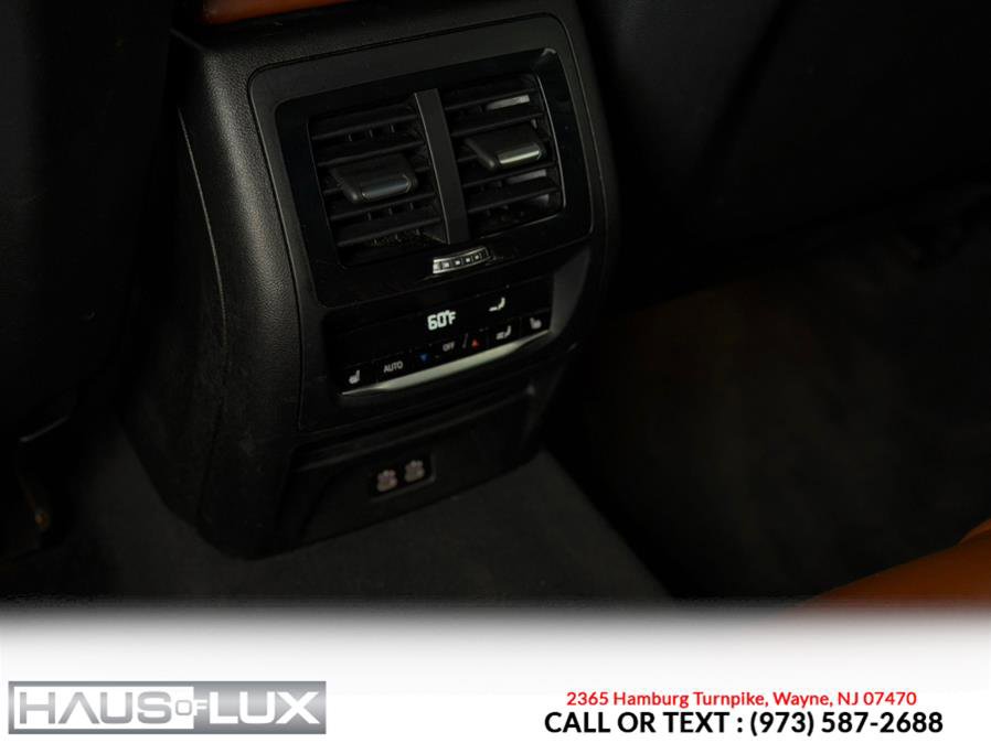 Used 2021 BMW X4 M Sports Activity Coupe w/ Competition Package image 29