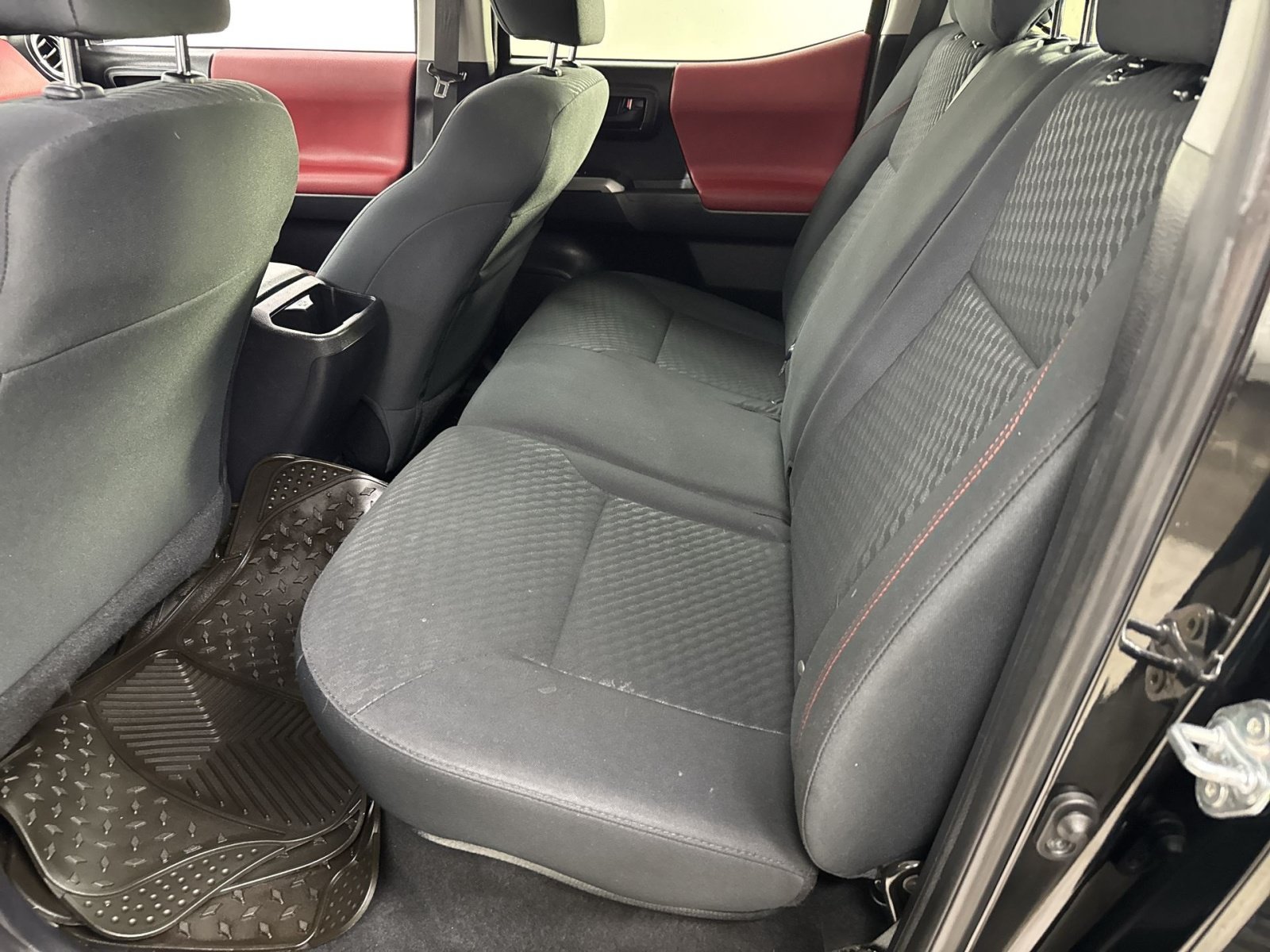 Used 2021 Toyota Tacoma SR5 RWD image 36