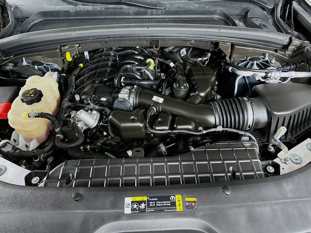 Certified 2025 Jeep Grand Cherokee Limited w/ Luxury Tech Group II image 43