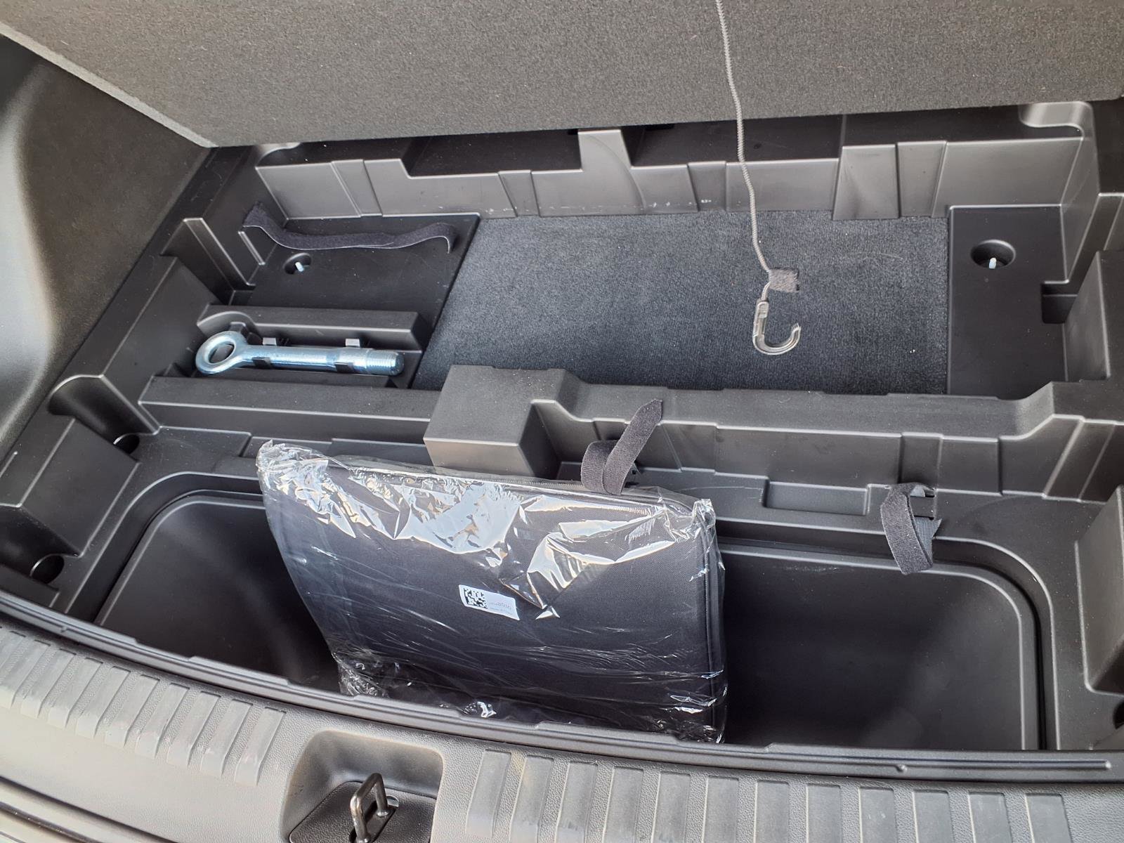 Used 2024 Chevrolet Blazer EV RS image 31