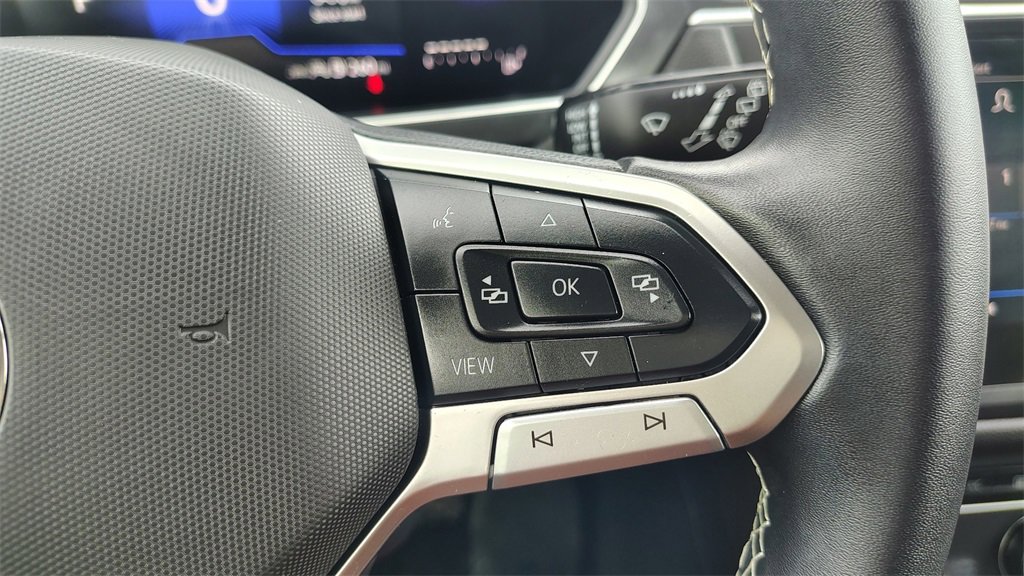 Used 2024 Volkswagen Tiguan S image 16