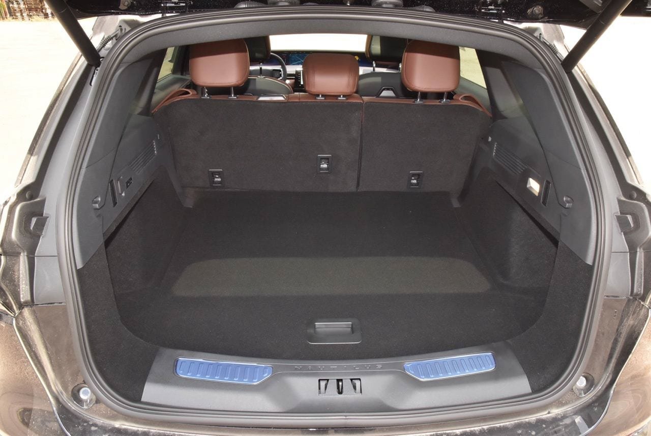 New 2026 Lincoln Nautilus Reserve AWD/4WD image 38