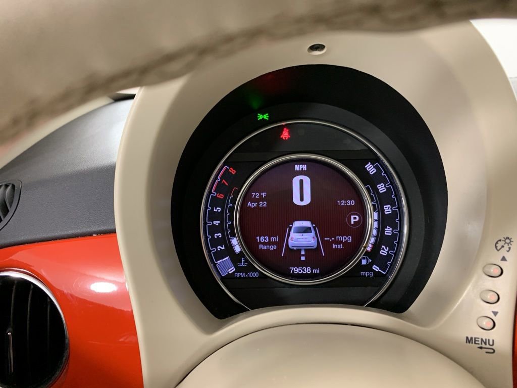 Used 2017 FIAT 500 Pop w/ Sport Appearance Package image 17