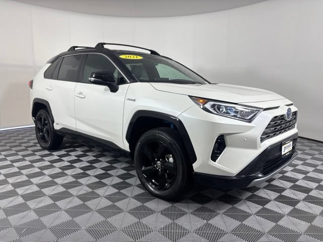 Used 2021 Toyota RAV4 XSE AWD/4WD image 40