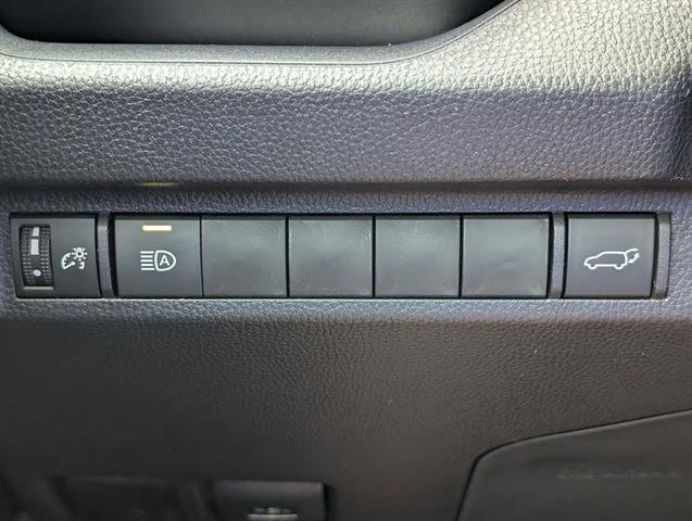 New 2025 Toyota RAV4 XLE image 15