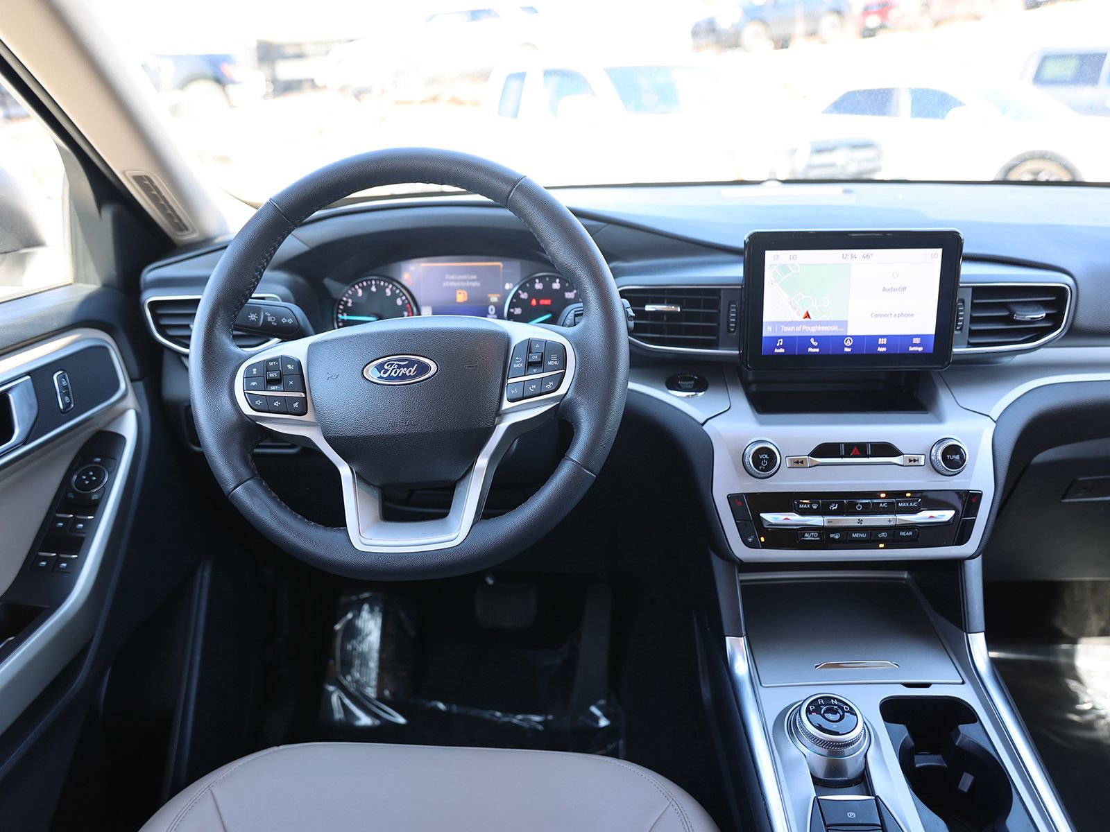 Used 2023 Ford Explorer XLT w/ Equipment Group 202A image 16