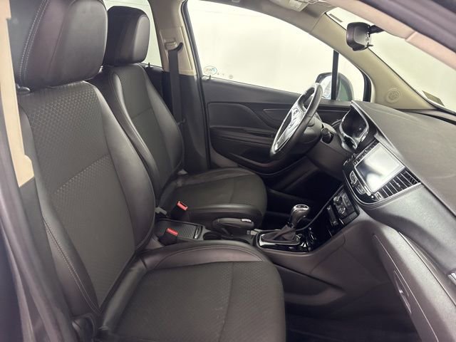 Used 2018 Buick Encore Preferred image 17