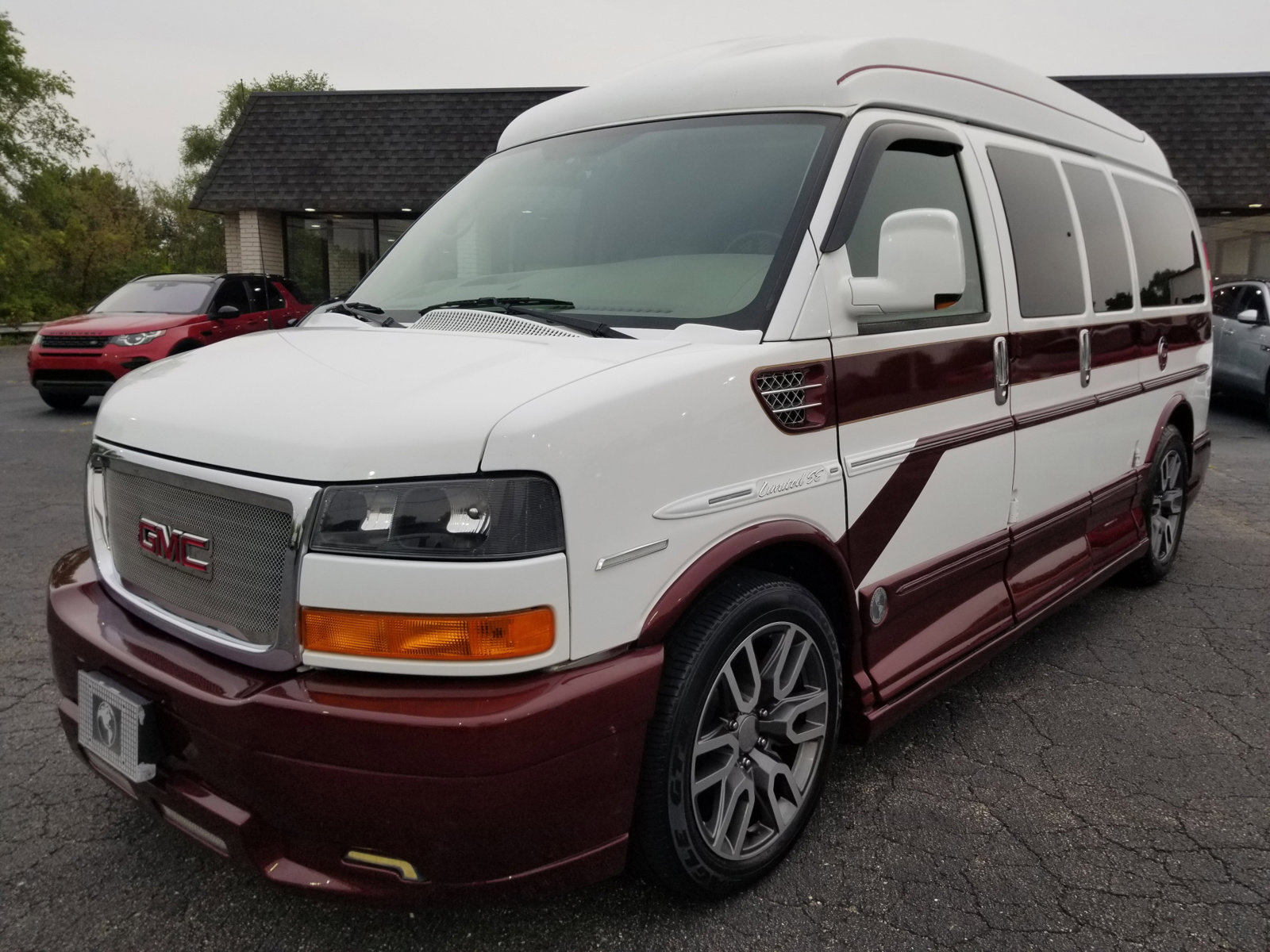 Used 2012 GMC Savana 1500 image 3