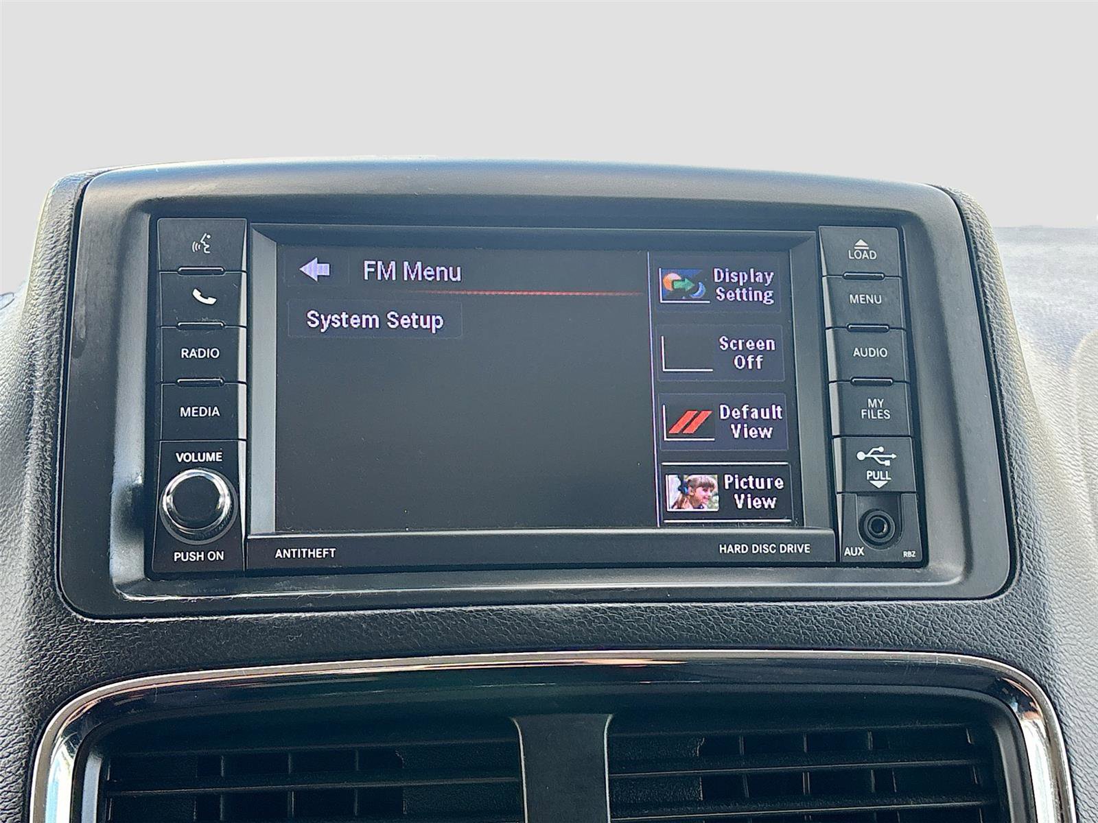 Used 2019 Dodge Grand Caravan SE FWD image 15