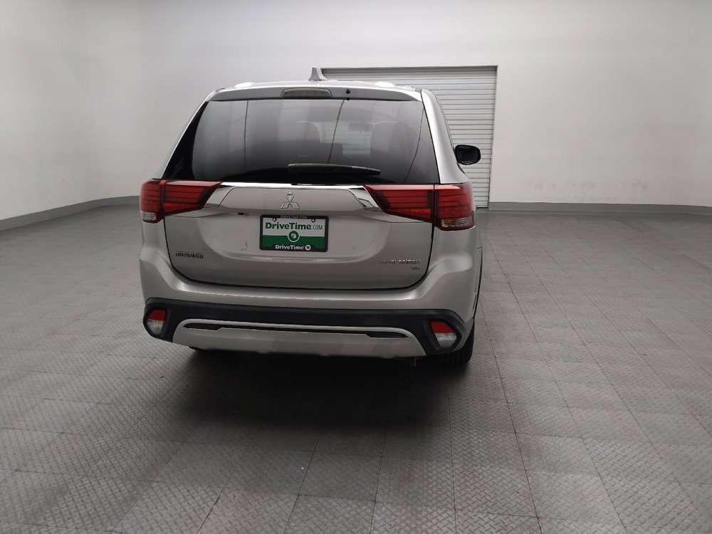 Used 2019 Mitsubishi Outlander SE FWD image 7