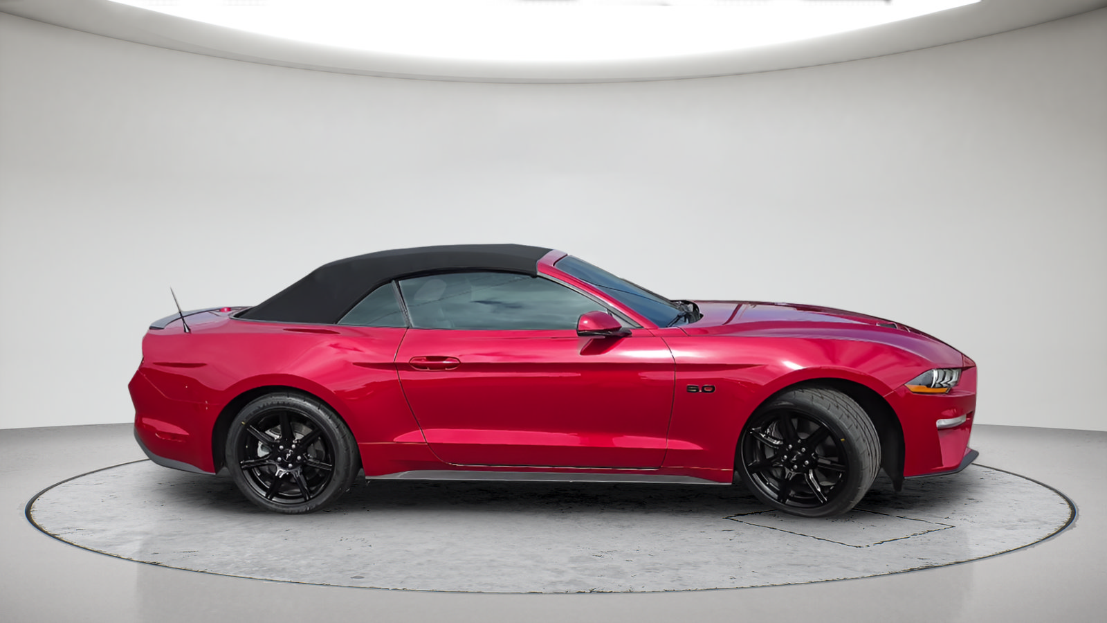 Used 2020 Ford Mustang GT Premium w/ Ford Safe & Smart Package RWD image 5