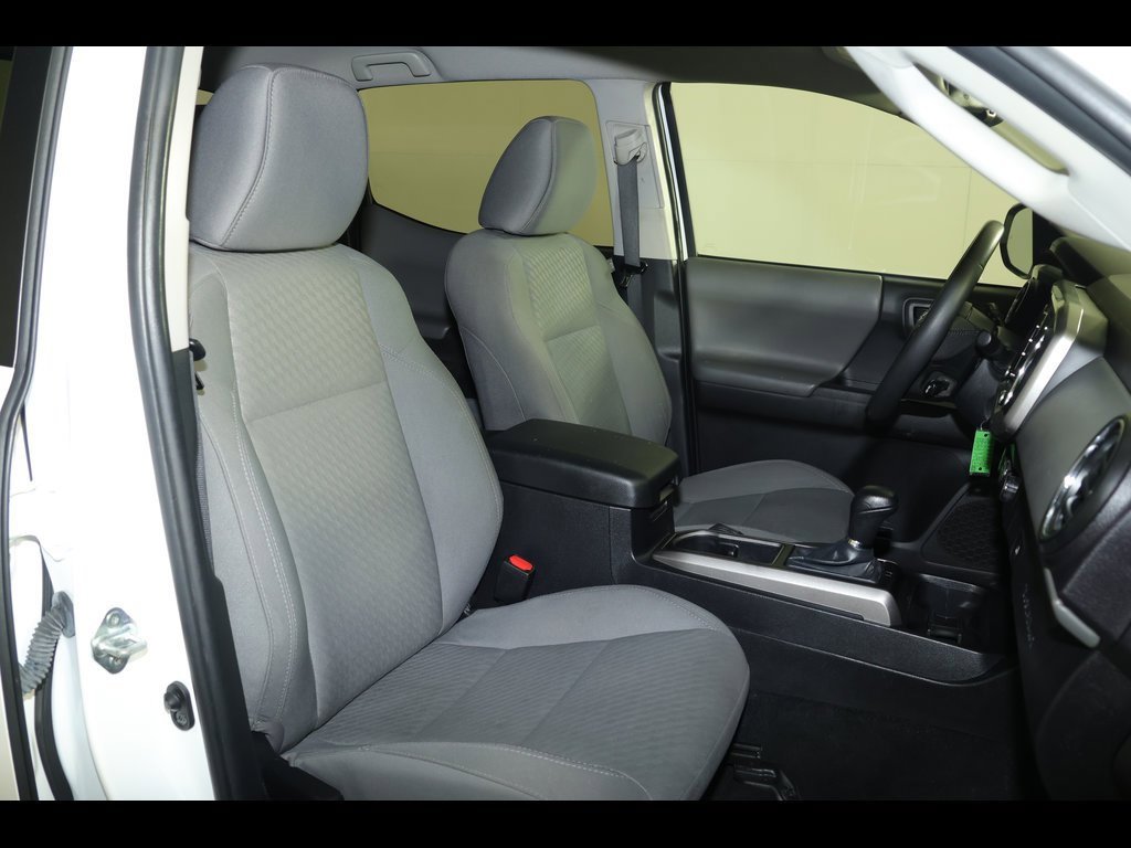 Used 2022 Toyota Tacoma SR5 image 27