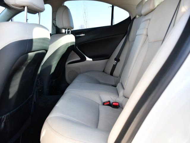 Used 2011 Lexus IS 250 w/ Premium Pkg Value Edition image 13