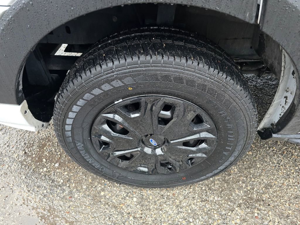 Used 2024 Ford Transit 350 XLT image 10