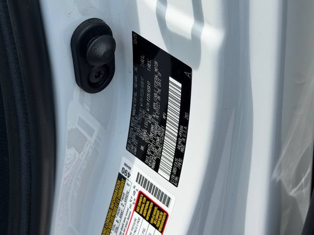 Certified 2026 Toyota Sienna XLE FWD image 20