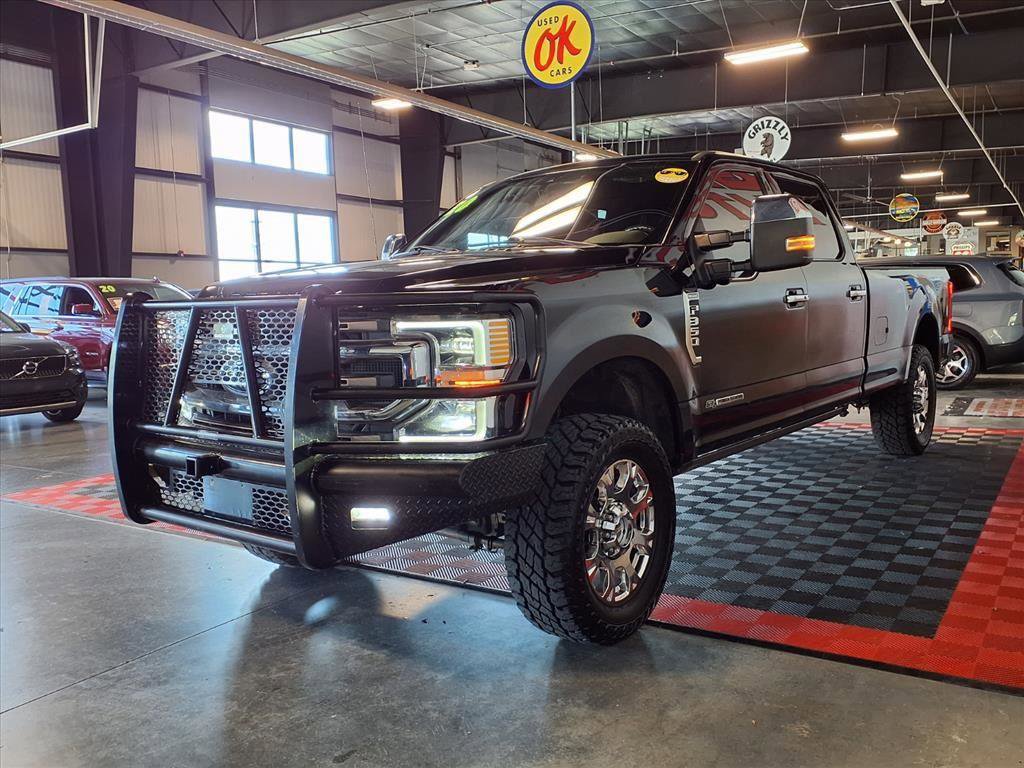 Used 2020 Ford F350 King Ranch w/ King Ranch Ultimate Package AWD/4WD image 3