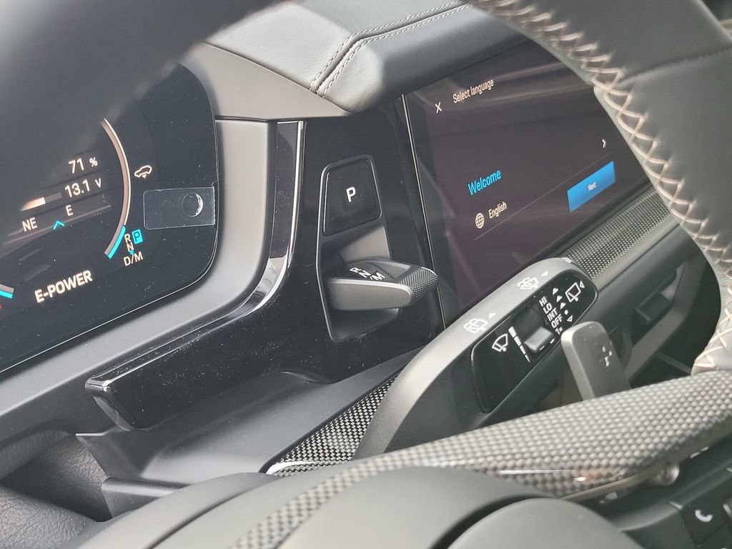 New 2025 Porsche Cayenne Turbo image 21