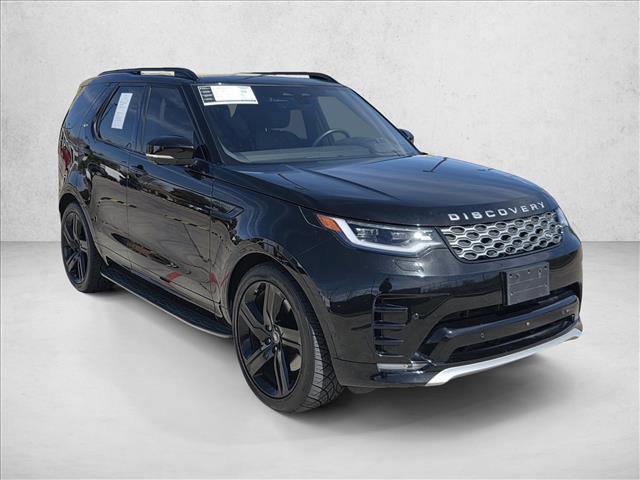 Used 2023 Land Rover Discovery Metropolitan Edition AWD/4WD image 3