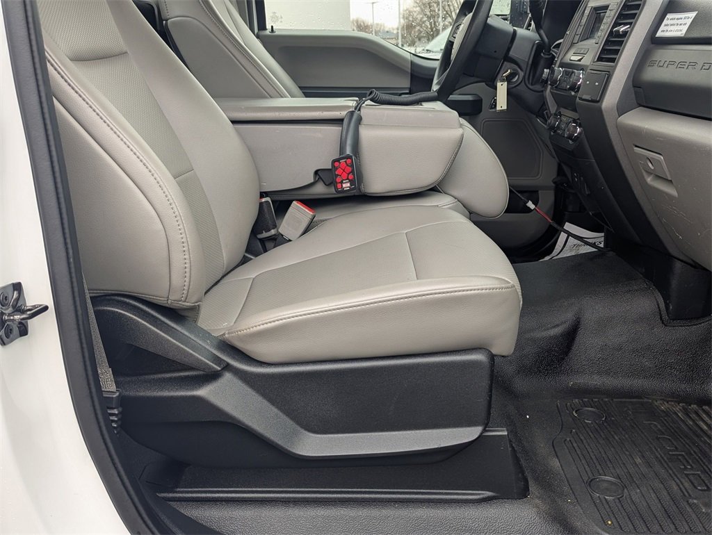 Used 2019 Ford F250 XL w/ Power Equipment Group image 23