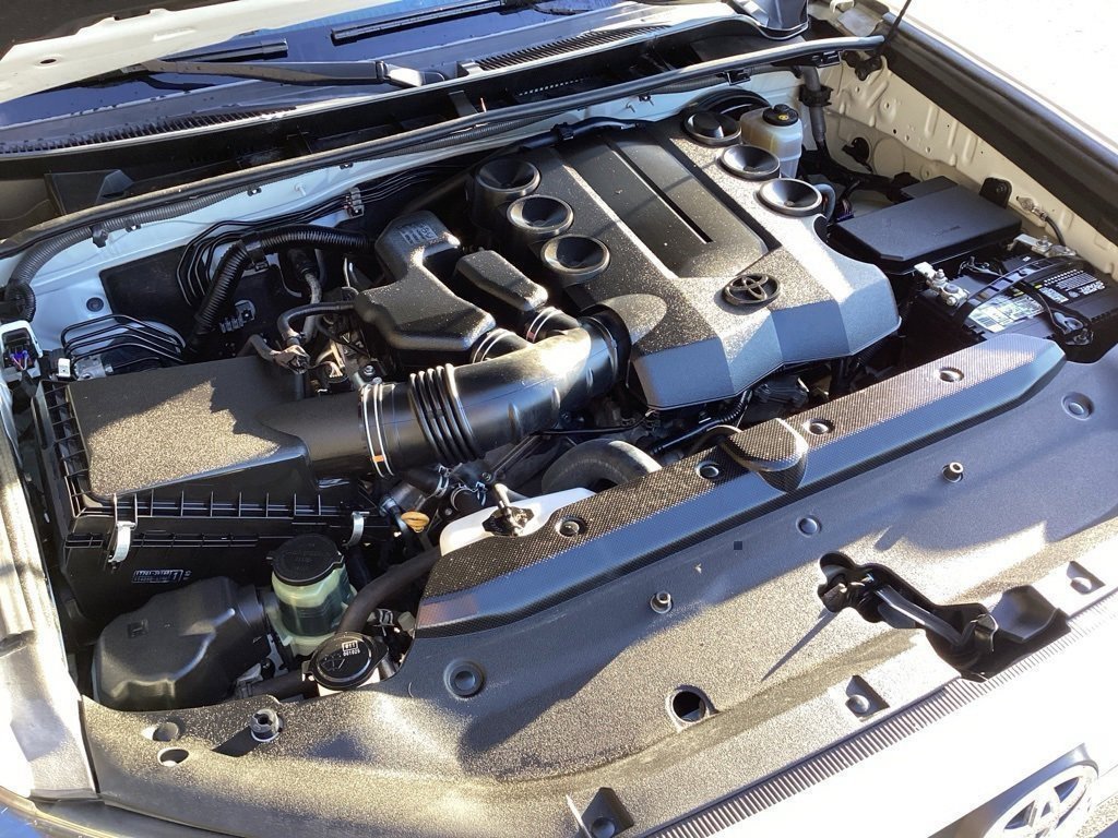 Used 2018 Toyota 4Runner Limited image 18