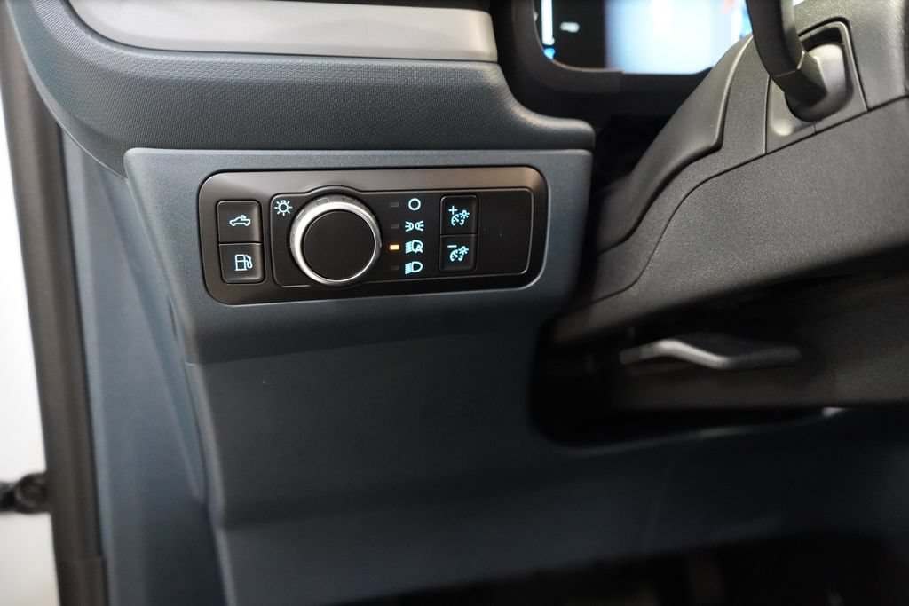 New 2026 Ford Maverick XL FWD image 30