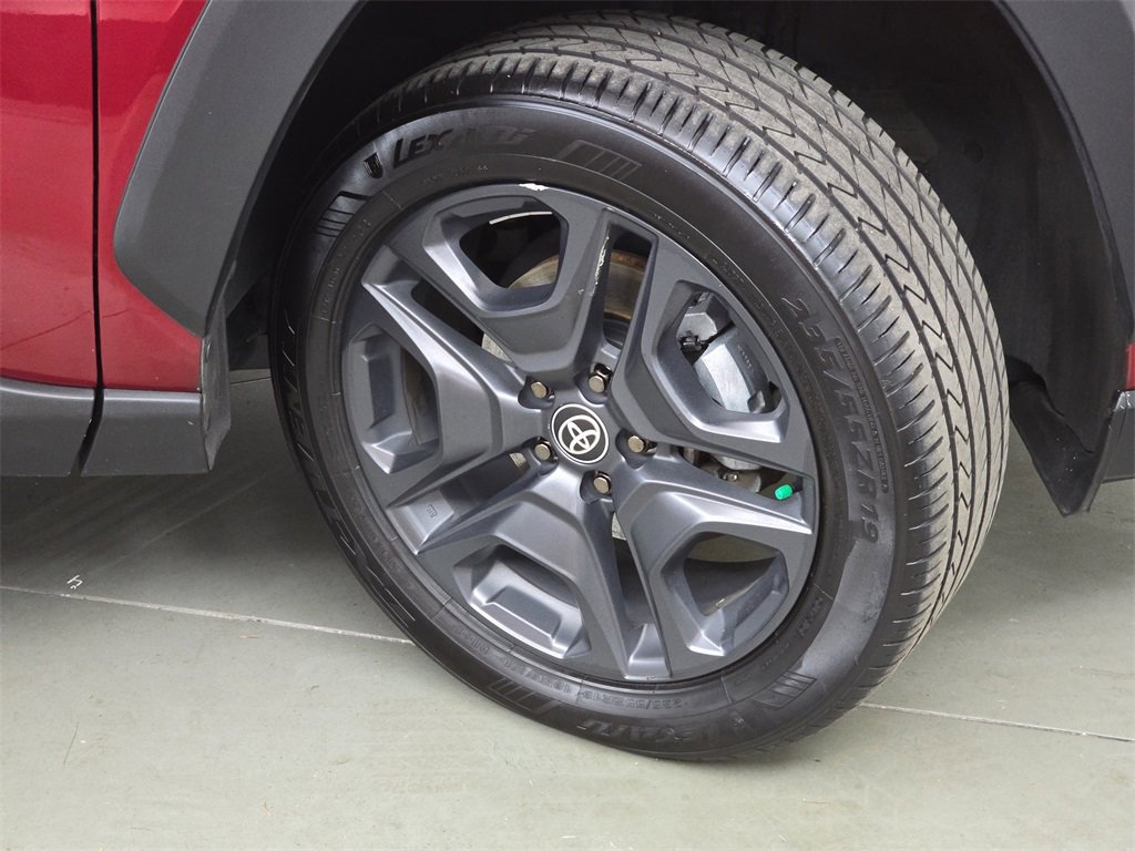 Used 2022 Toyota RAV4 Adventure image 31