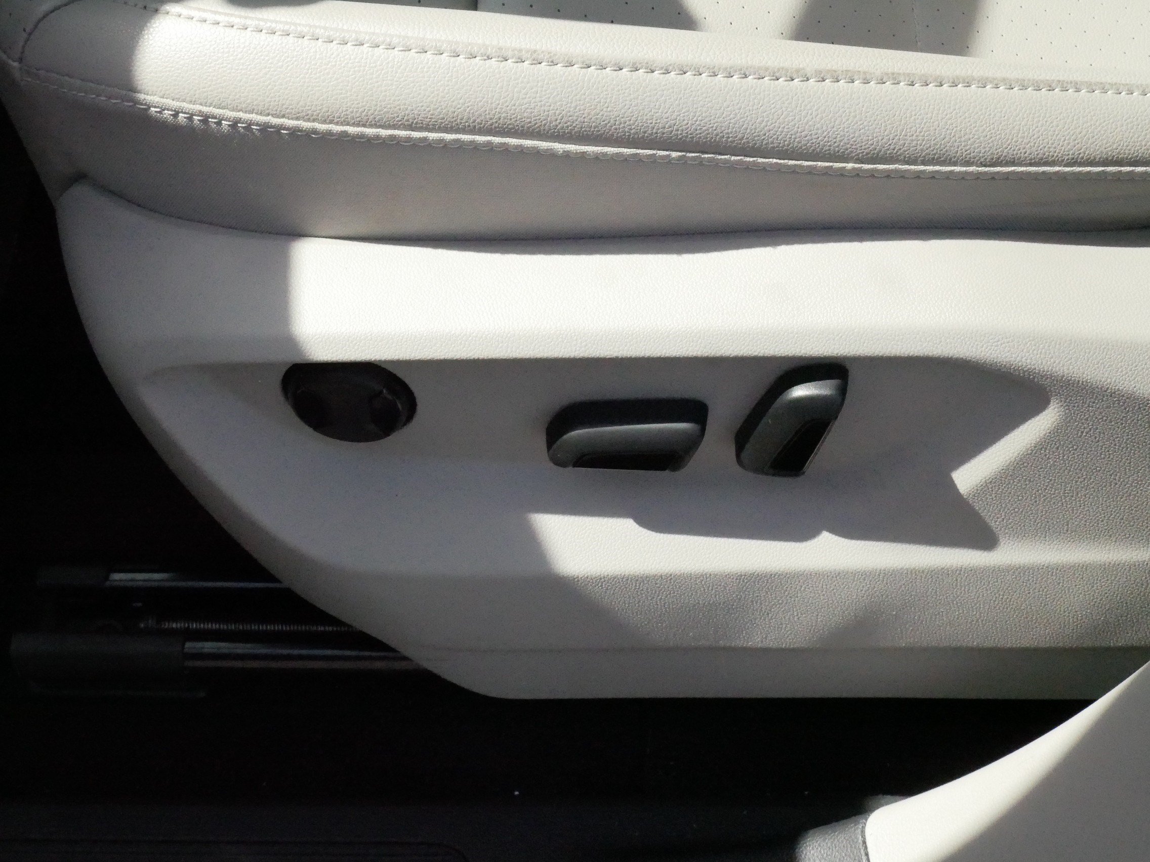 Certified 2023 Volkswagen Atlas SE AWD/4WD image 20