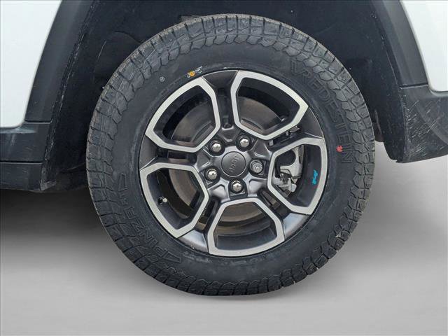 Used 2022 Jeep Grand Cherokee Trailhawk image 24