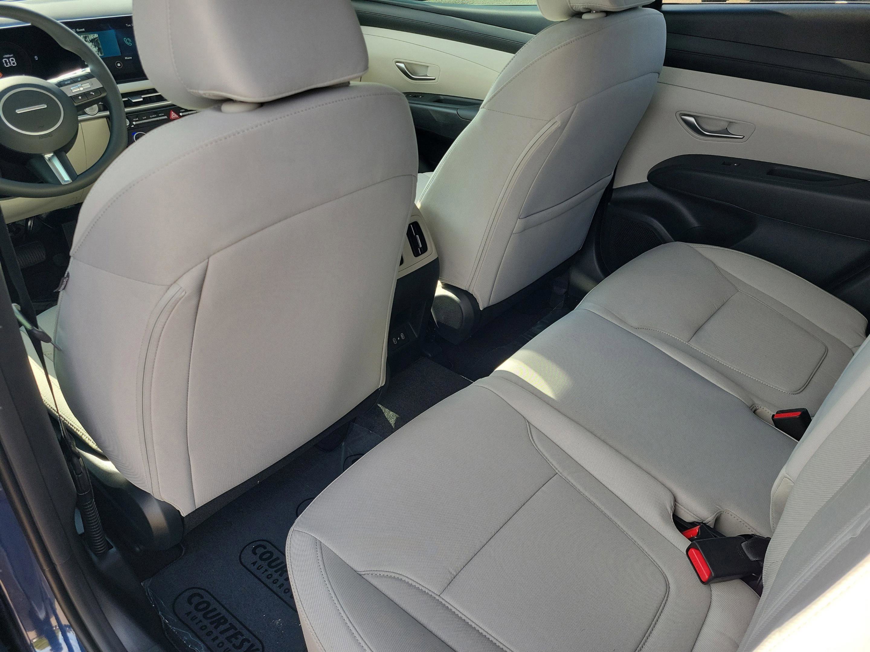 New 2026 Hyundai Tucson SEL image 9