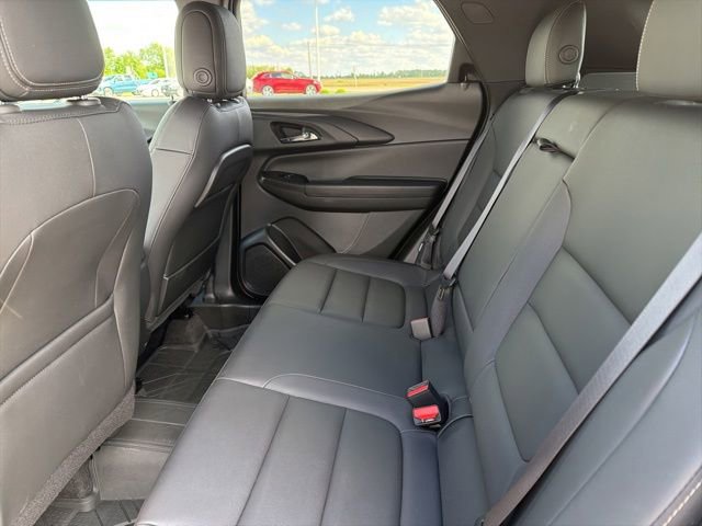 Used 2023 Chevrolet TrailBlazer ACTIV w/ Sun and Liftgate Package AWD/4WD image 19