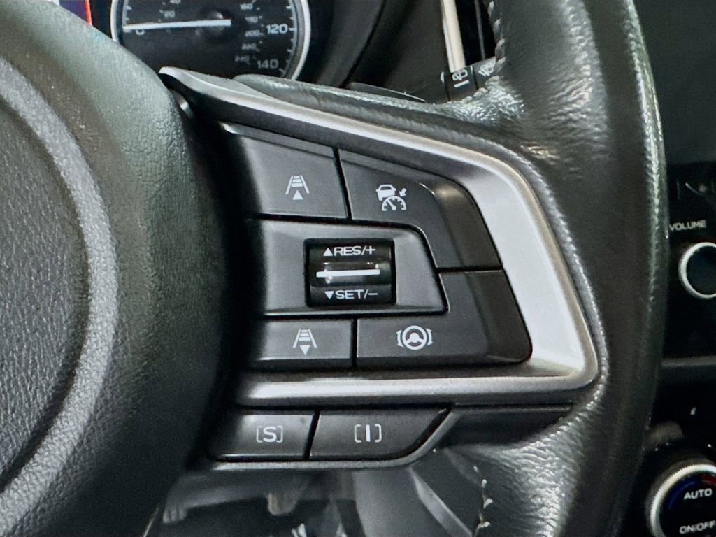 Used 2021 Subaru Forester Limited image 9