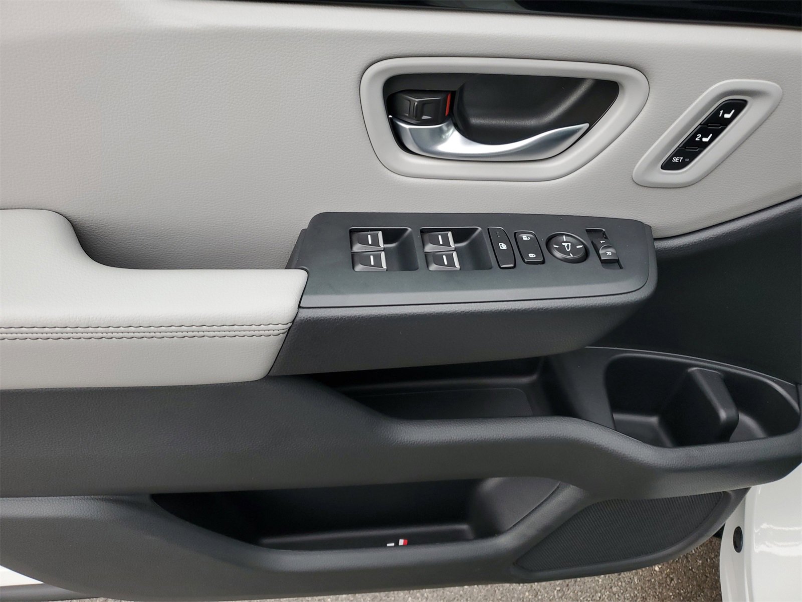 Used 2025 Honda Pilot EX-L image 20