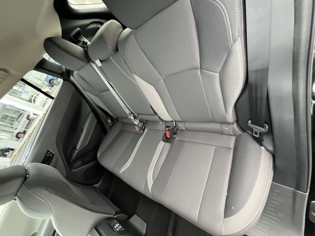 Used 2025 Subaru Crosstrek 2.5i Premium image 24