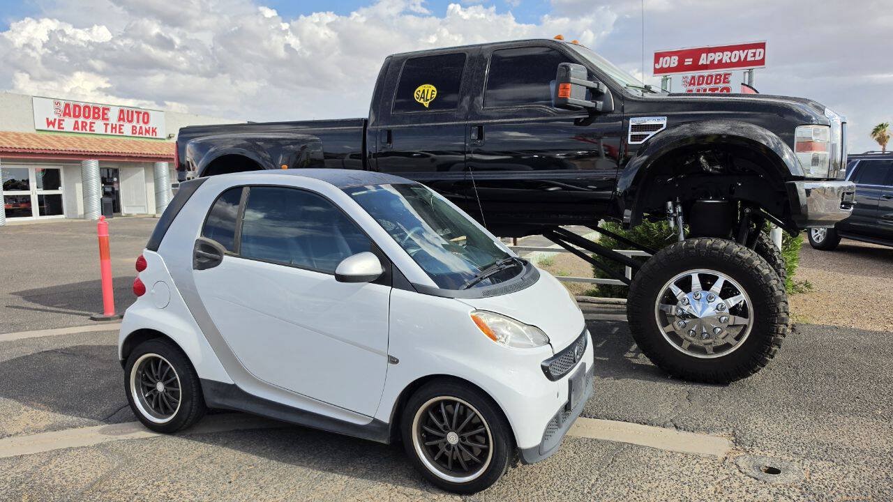 Used 2014 smart fortwo pure RWD image 1