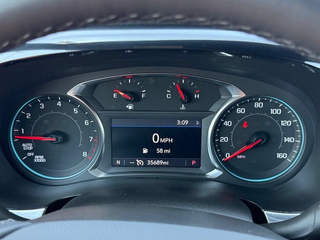 Used 2023 Chevrolet Traverse LT AWD/4WD image 21