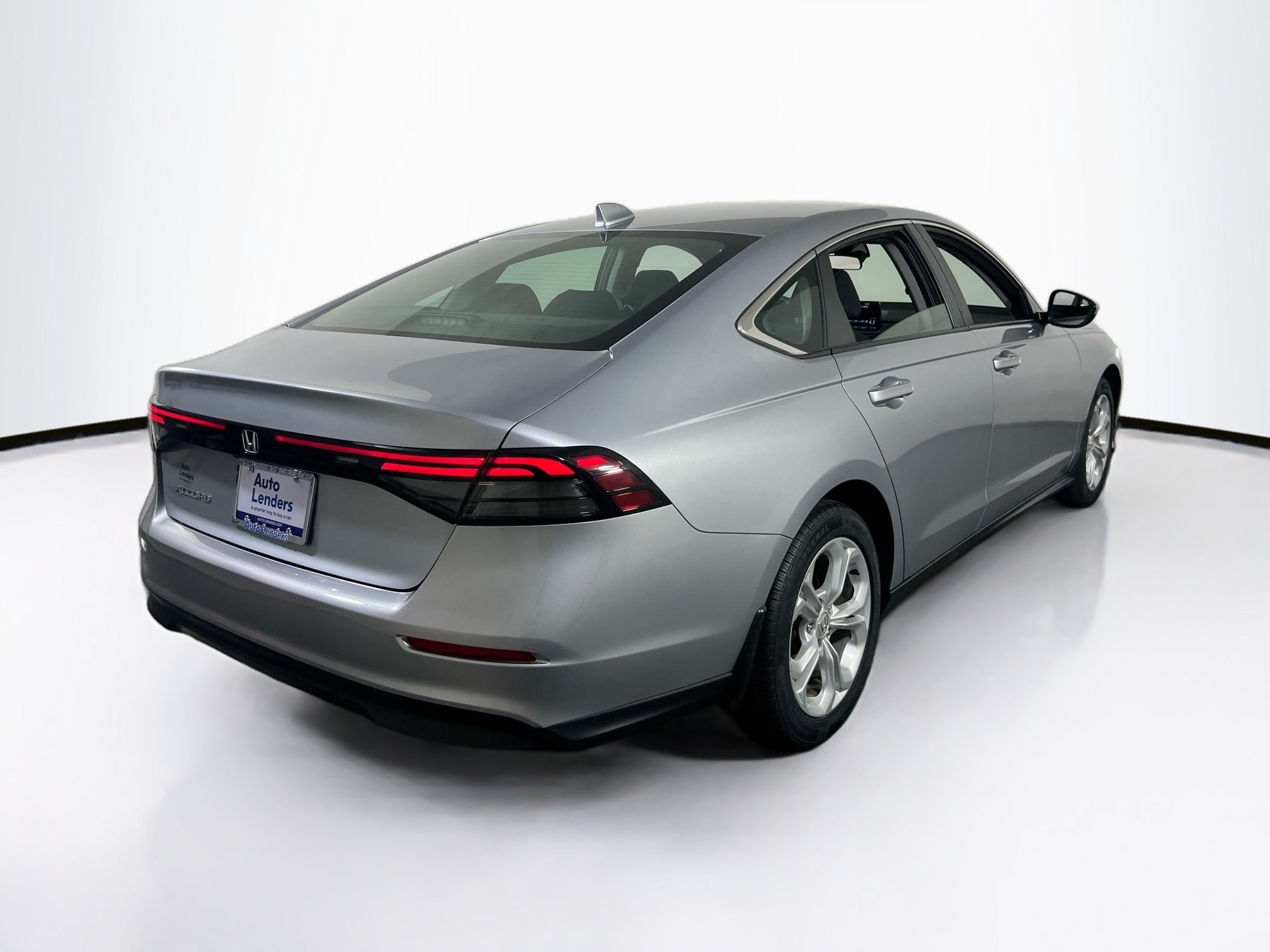 Used 2023 Honda Accord LX image 5