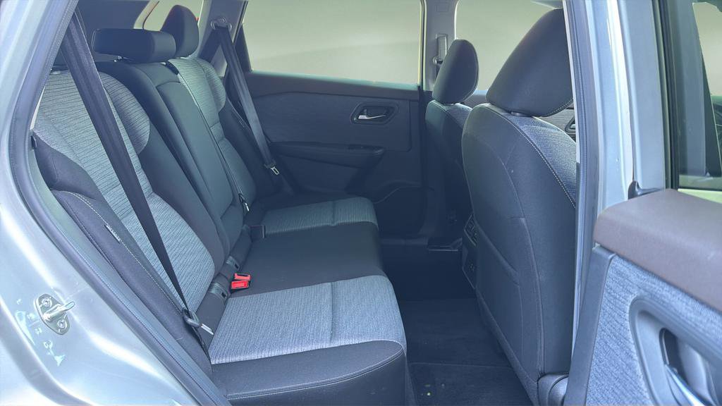 Certified 2023 Nissan Rogue SV AWD/4WD image 15