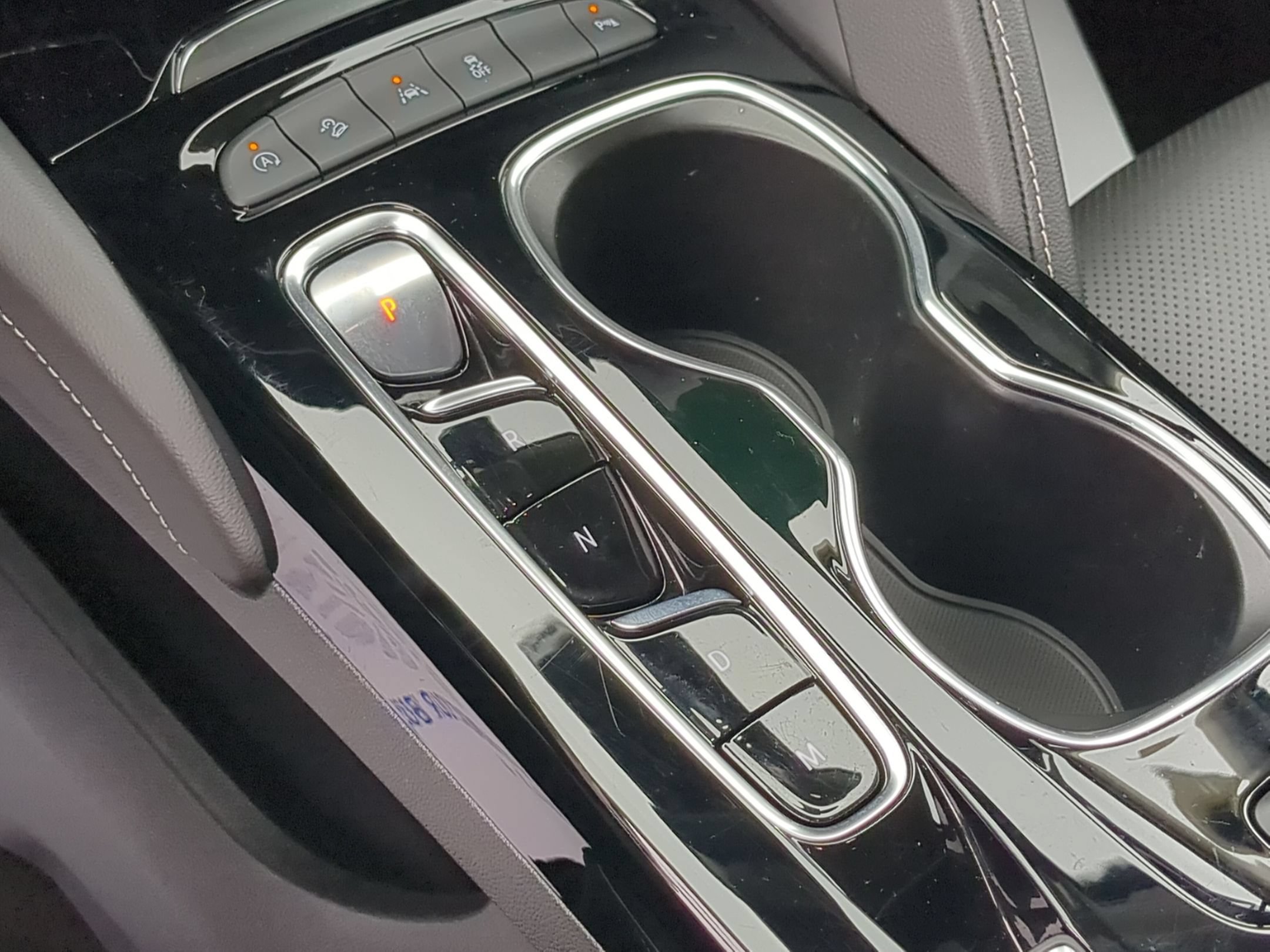 Certified 2023 Buick Envision Essence AWD/4WD image 15