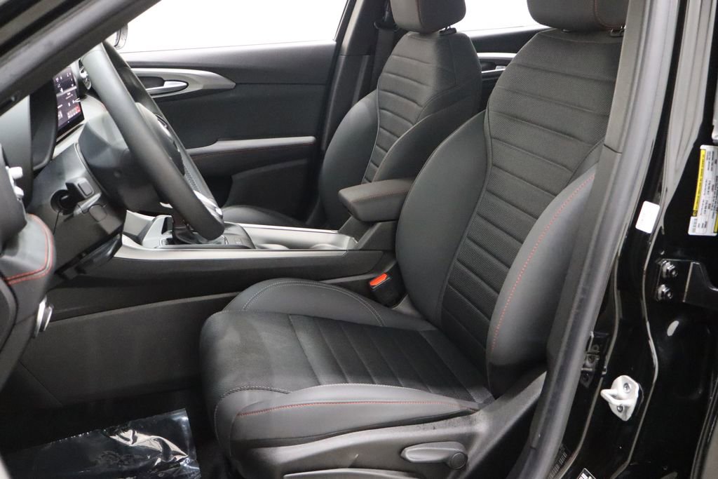 Used 2024 Dodge Hornet GT image 10