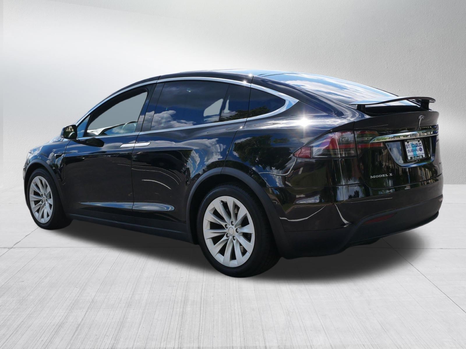 Used 2016 Tesla Model X 75D AWD/4WD image 5